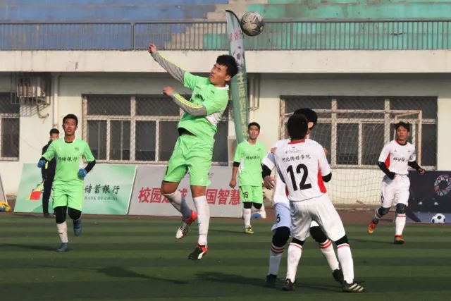 U20球员单轮打入5球 王钰栋登顶射手榜 中超青春风暴